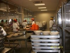 鼎鑫娱乐-职场人悄悄外包工作：背后的隐忧与自救之道